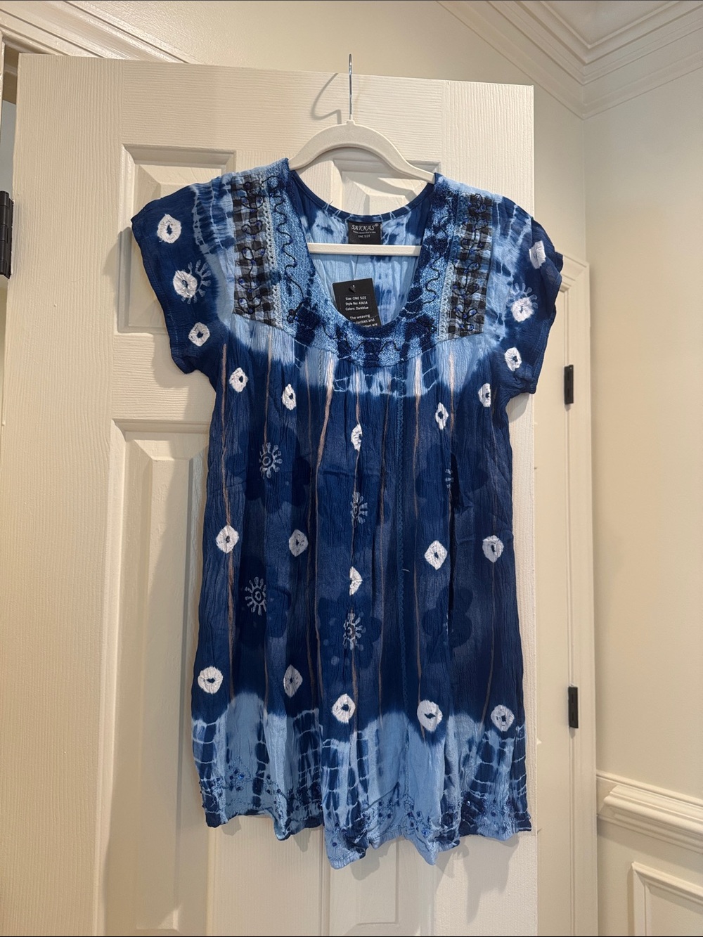 Sakkas Dark Blue Tie-Dye Embroidered Short Sleeve Tunic OS